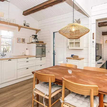 4 Star Holiday Home In Hemmet בית נופש