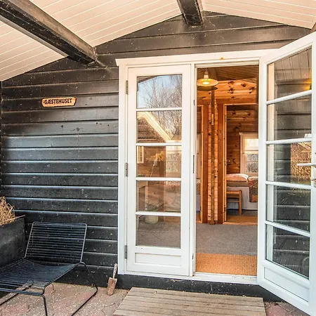 4 Star Holiday Home In Hemmet *